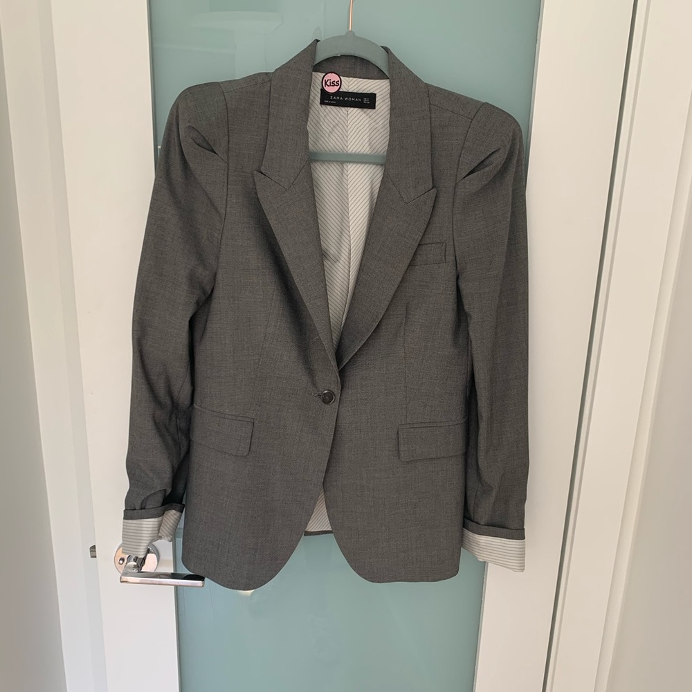 Zara grey blazer with striped lining. Size M